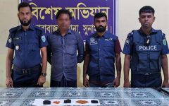 দোয়ারাবাজারে ৩৩০ পিস ইয়াবাসহ চিহ্নিত মাদক কারবারি গ্রেপ্তার