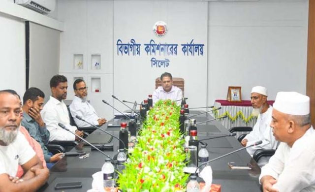 নিঃস্বার্থ উদ্যোগই সমাজ পরিবর্তনের পথ দেখায়