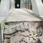 কাজ শেষ হওয়ার আগেই সেতুর সংযোগ সড়কে ধস