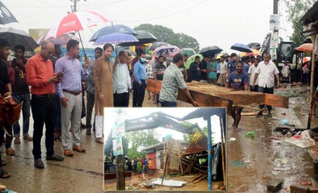 সালুটিকরবাজারে জেলা পরিষদের দেড় কোটি টাকার ভূমি উদ্ধার