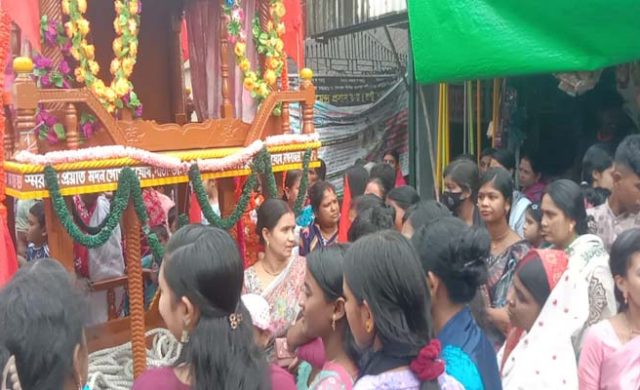 ছাতকে উৎসবমুখর পরিবেশে রথযাত্রা উদযাপন, বিপুল ভক্ত-সমাগম