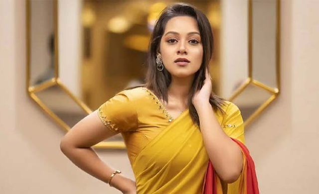 অপেক্ষা বাড়লো দীঘির