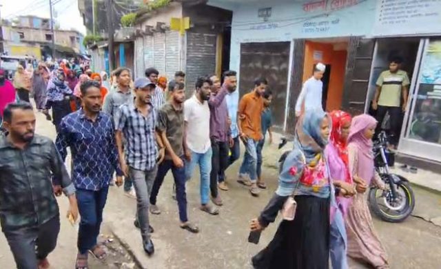 ফ্যামিলি কার্ডের নিয়োগে অনিয়মের অভিযোগে উত্তপ্ত কোম্পানীগঞ্জ, ২৪ ঘণ্টার আল্টিমেটাম