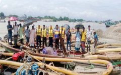 একুশে সিলেটে সংবাদ প্রকাশের পর অভিযান: ২১ ড্রেজার জব্দ, আটক ৯; অধরা মূল হোতারা