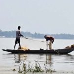 হাওরে মাছের সংকট, জীবিকা নিয়ে দুশ্চিন্তায় জামালগঞ্জের জেলেরা