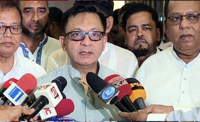 জ্বালানি ও গ্যাস সংকট থেকে বের হওয়ার জন্য সময় দিতে হবে: বাণিজ্যমন্ত্রী
