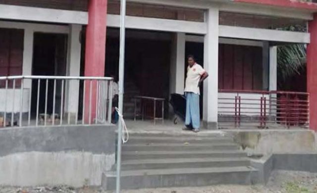 কোম্পানীগঞ্জে নির্ধারিত সময়ের আগে স্কুল ছুটি, ৩টা ১৫ মিনিটেই বিদ্যালয় বন্ধ