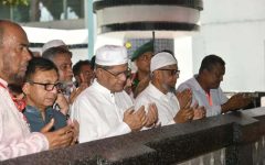 হযরত শাহজালাল ও শাহপরাণের মাজার জিয়ারত করলেন রাষ্ট্রপতি