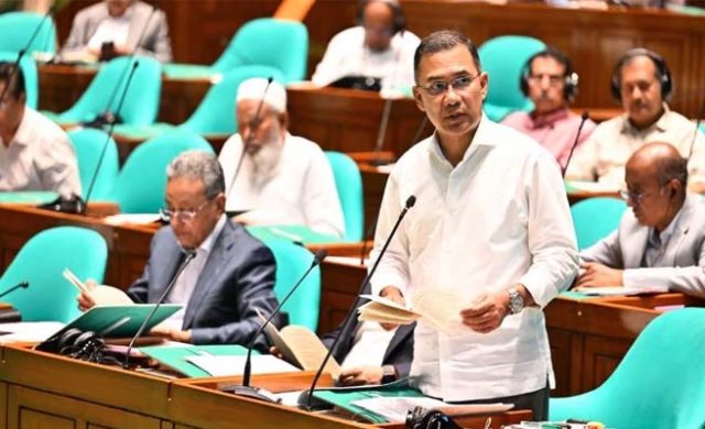 কৃষকদের সৌরবিদ্যুৎ চালিত পানির পাম্প দেওয়া হবে: প্রধানমন্ত্রী