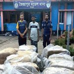 বালুর নিচে দেড় কোটি টাকার ভারতীয় শাড়ি, জৈন্তাপুরে আটক ১
