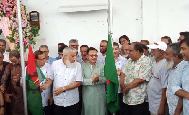 ‘জেলা মন্ত্রী’ নিয়ে বিতর্ক, সমন্বয়হীনতার শঙ্কা নেই: মুক্তাদির
