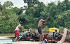 গোয়াইনঘাটে অবৈধ বালু উত্তোলনবিরোধী অভিযানে ৮ ড্রেজার ধ্বংস