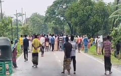 শান্তিগঞ্জে মহাসড়কে সংঘর্ষ, আহত ৯