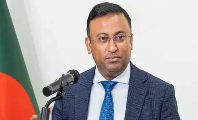 ভারত নিয়ে মুগ্ধতা থেকে বের হয়ে আসুন: সাংবাদিকের প্রশ্নে পররাষ্ট্র প্রতিমন্ত্রী