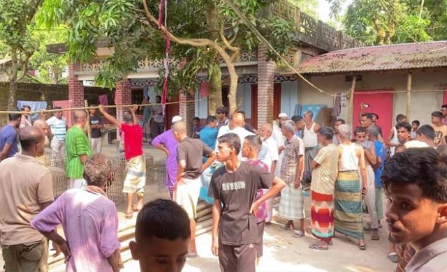 বিয়ের দাওয়াত নিয়ে মারামারি: ভাইয়ের হাতে ভাই খুন