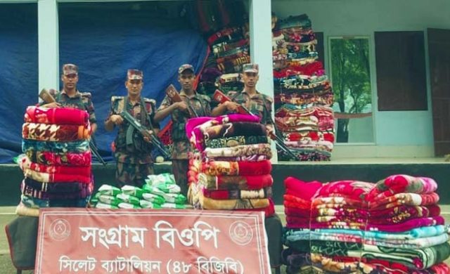সিলেট সীমান্তে ১০ লাখ টাকার চোরাই পণ্য জব্দ