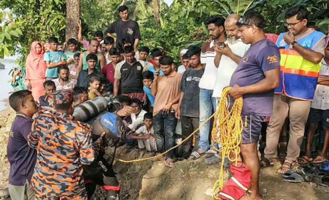 নিখোঁজের একদিন পর কালনী নদীতে ভেসে উঠল গৃহবধূর মরদেহ