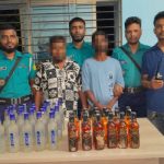 সিলেটে ভারতীয় মদসহ আটক ২