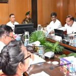 জনগণের অর্থ ব্যয়ে সতর্ক থাকতে কর্মকর্তাদের নির্দেশ প্রধানমন্ত্রীর