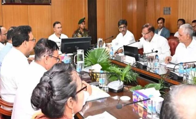 জনগণের অর্থ ব্যয়ে সতর্ক থাকতে কর্মকর্তাদের নির্দেশ প্রধানমন্ত্রীর