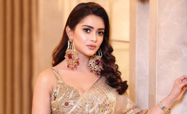 তানজিন তিশার বিরুদ্ধে হত্যার হুমকির মামলা