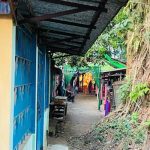 আজান হলেই থেমে যায় ঢাকের আওয়াজ, বিয়ানীবাজারে একই উঠানে ৭৫ বছর ধরে মসজিদ-মন্দির