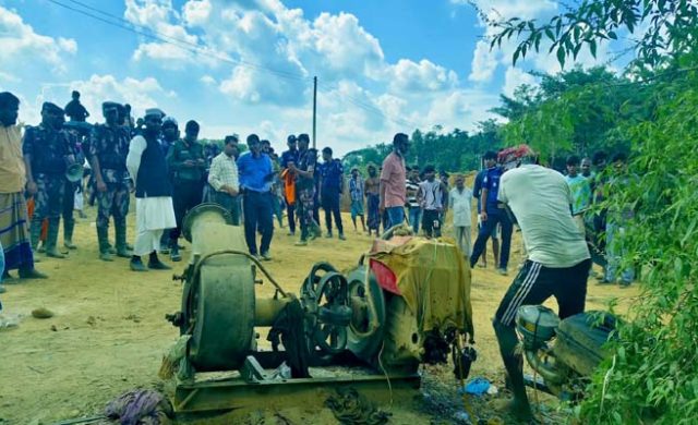 জাফলংয়ে টাস্কফোর্সের অভিযানে ২০টি পাথর উত্তোলনের মেশিন ধ্বংস
