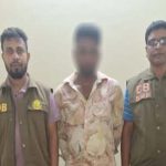 জাফলং থেকে ছেড়ে আসা বাসে যা পেল পুলিশ